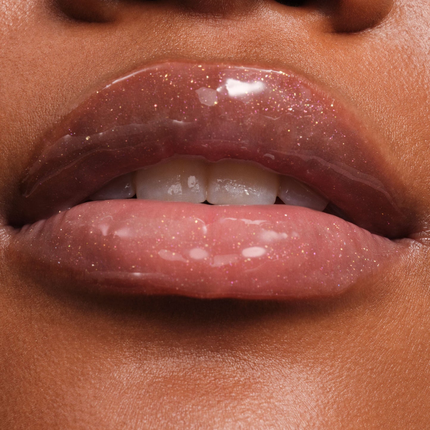 phyto-glow-lip-balm-shimmer-stardust-i7 NATR-10131-Phyto-Glow-Lip-Hover-Stardust.jpg