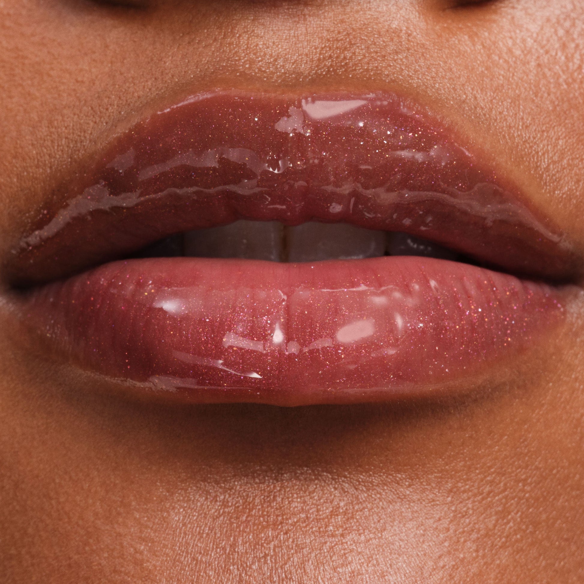 phyto-glow-lip-balm-shimmer-galaxy-p0 NATR-10137-Phyto-Glow-Lip-Hover-Galaxy.jpg