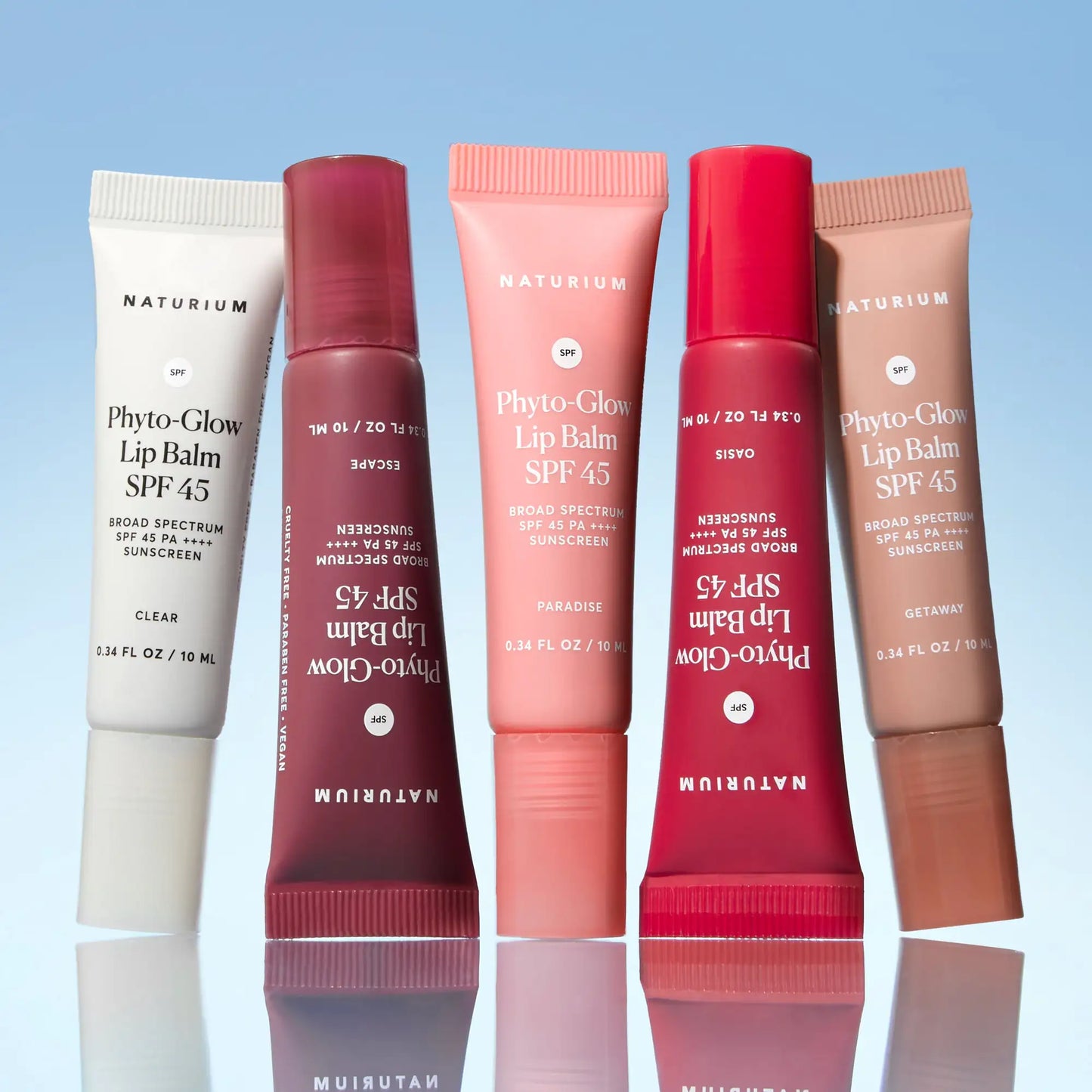 phyto-glow-lip-balm-spf-45-getaway-h2 phytoglowSPF_6428-crop_cde1553e-6f3e-4726-9686-a6dd715ed7c9.webp