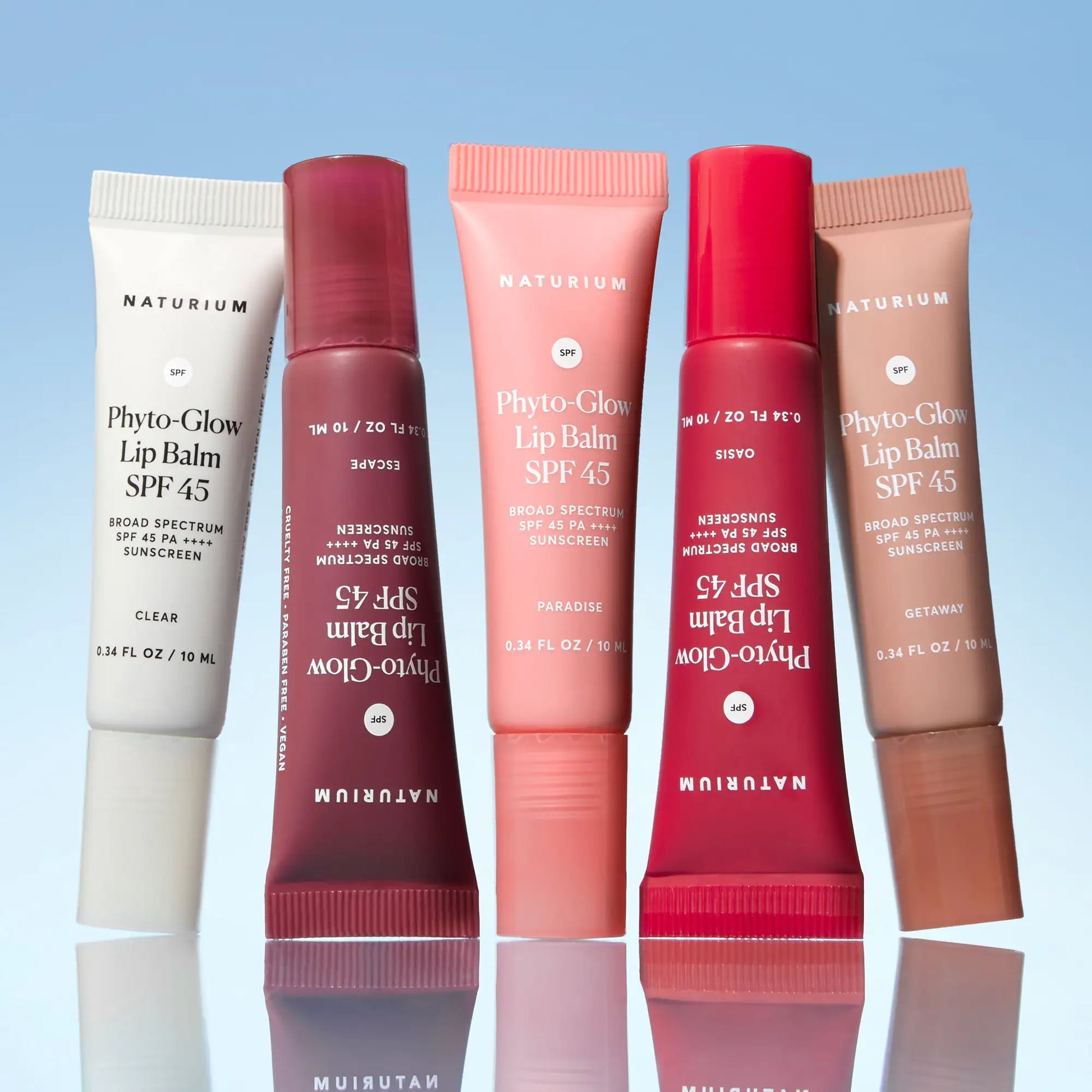 phyto-glow-lip-balm-spf-45-getaway-h2 phytoglowSPF_6428-crop_cde1553e-6f3e-4726-9686-a6dd715ed7c9.webp