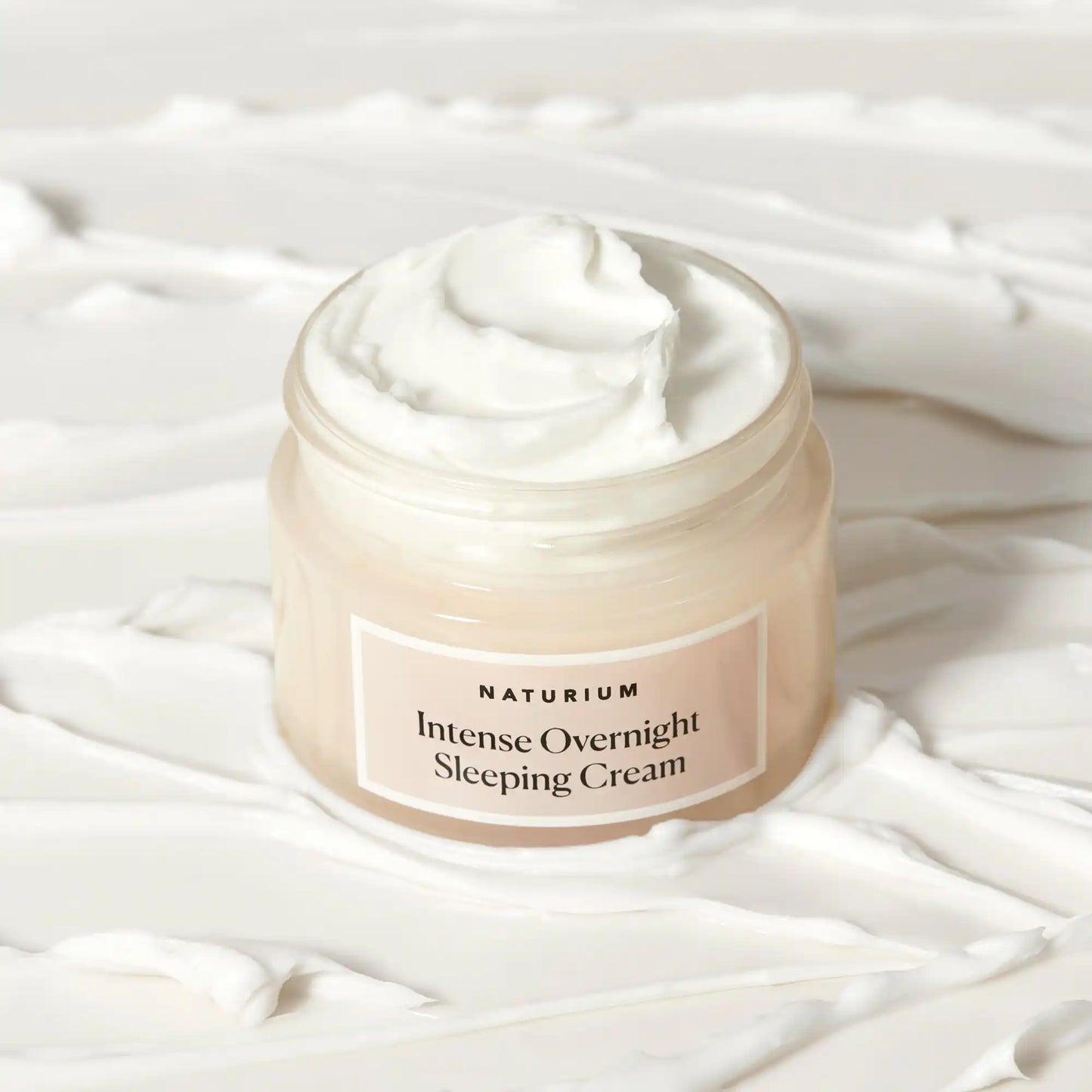 intense-overnight-sleeping-cream-h5 sleepingcream_0880-crop_1.webp